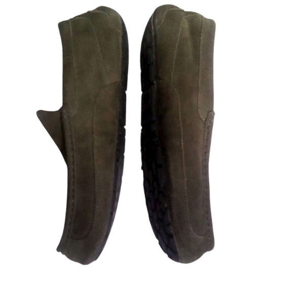 Ugg Men’s Suede Ascot Green Shearling Interior Slipon Loafers Slippers Size 11 - Picture 4 of 8